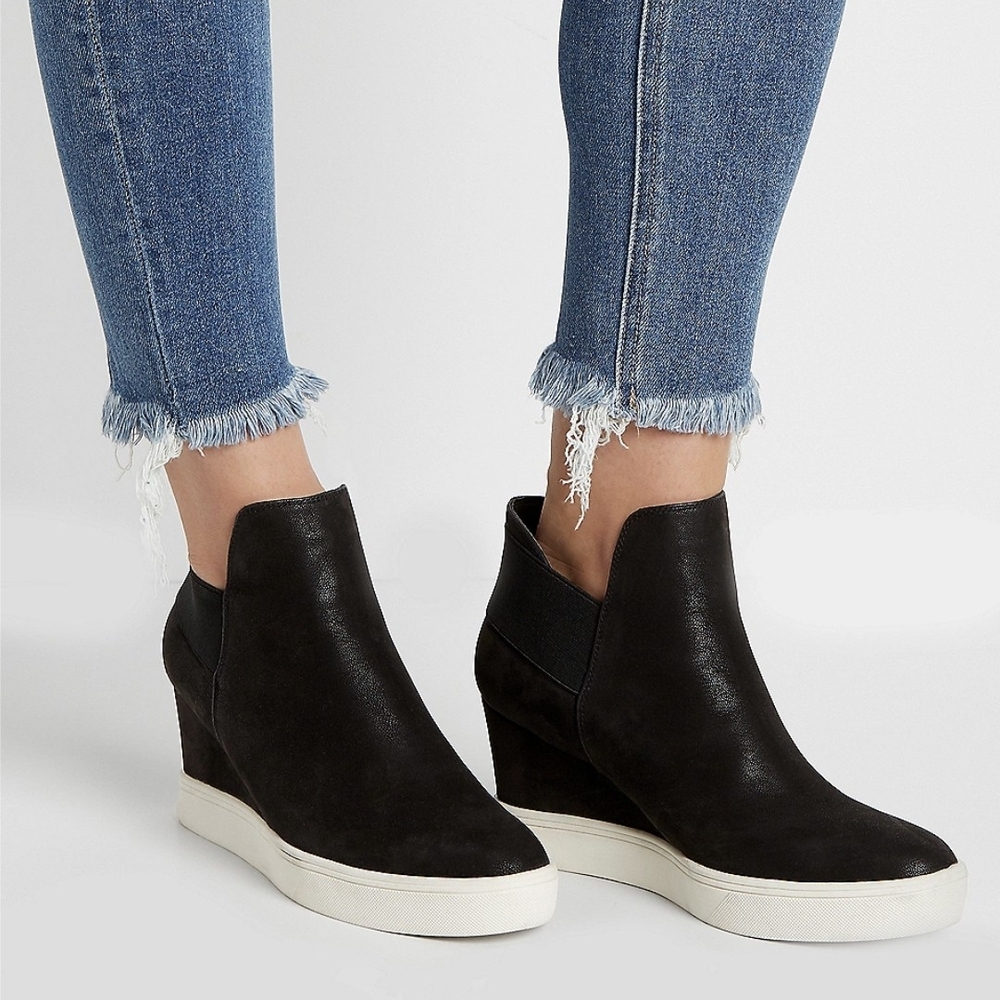 Elegant Black Wedge Ankle Boots